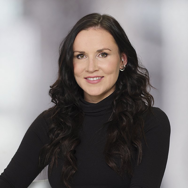 Niamh Gallagher, Senior Marketing Manager